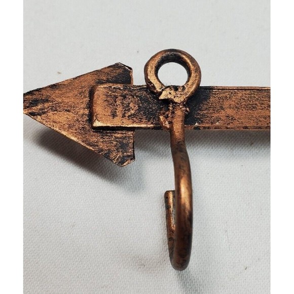 Rooster Metal Arrow Key Hanger 4 Hooks Wall Decor Brass Color Farmhouse Rustic - Picture 4 of 11